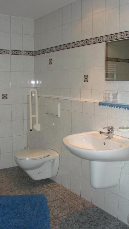 Ferienhof & Landhotel Laurenz Gronau  Extérieur photo